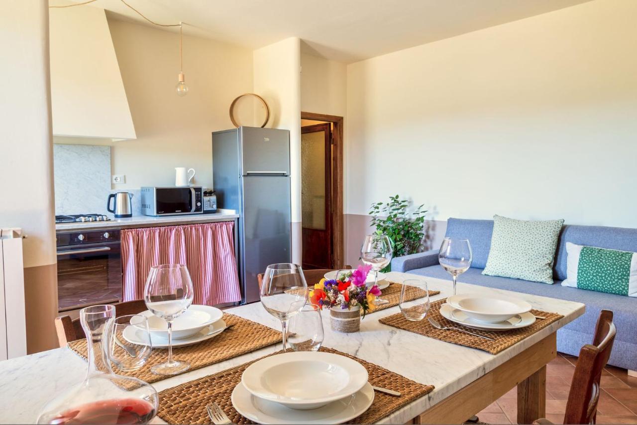 Cugusi Bnb Montepulciano Stazione Exterior foto